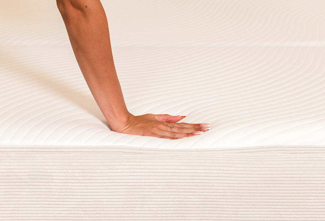 Crèmekleurige ribstof,Smal