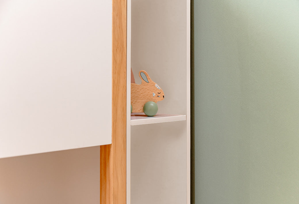 Hoofdeinde met opbergruimte