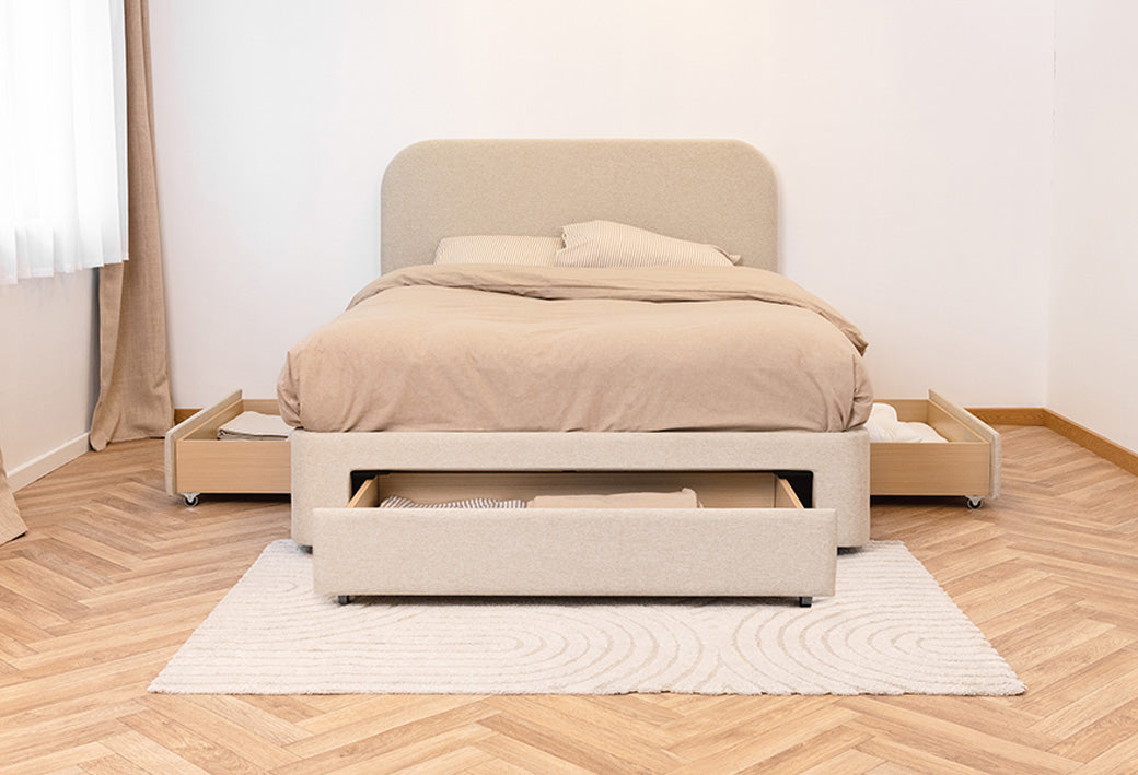 2 lades aan de zijkant + 1 grote lade aan de voorkant