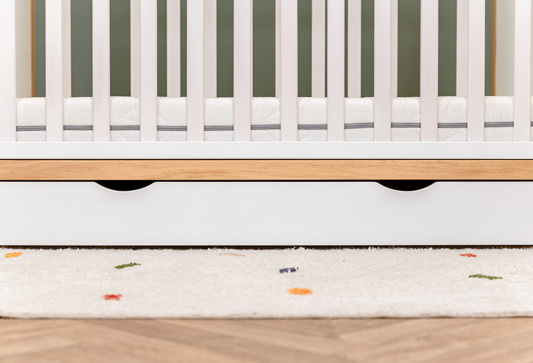 Zonder bedhekje, Met lade